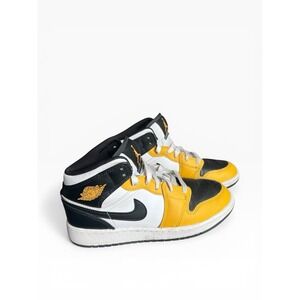Nike Air Jordan 1 Mid GS Yellow Ochre Black White DQ8423-701 4.5Y Boys Girls W6